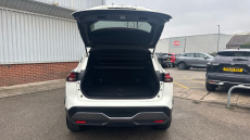 Nissan Qashqai 1.3 DiG-T MH N-Connecta 5dr Petrol Hatchback